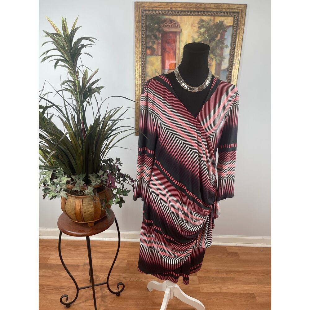 New York & Company Sheath Dress Womens XL Multi Stripe V-Neck Ruched Avant Garde